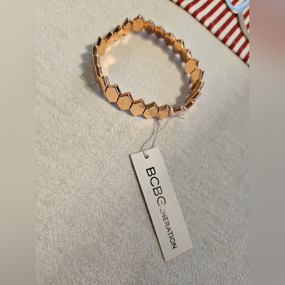 NWT BCBG Stretch Bracelet Rose Gold Color